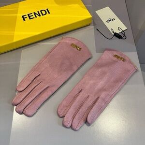 Fendi Pink Women's Gloves